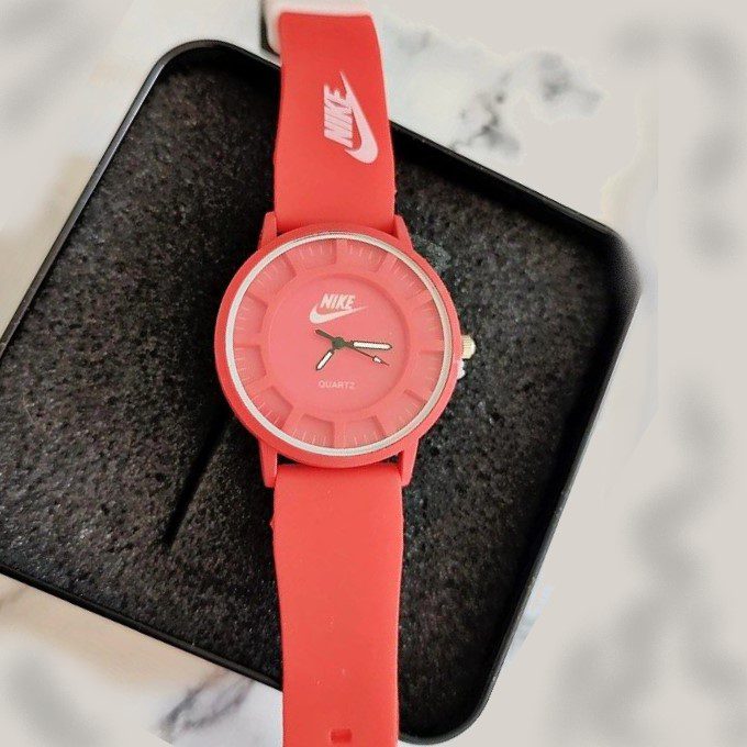 Reloj Nike Form Agujas – Rojo